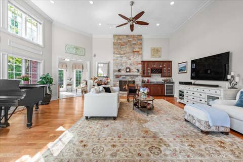 Tiny photo for 36W535 Hunters Gate Road, St. Charles, IL 60175 (MLS # 12680432)