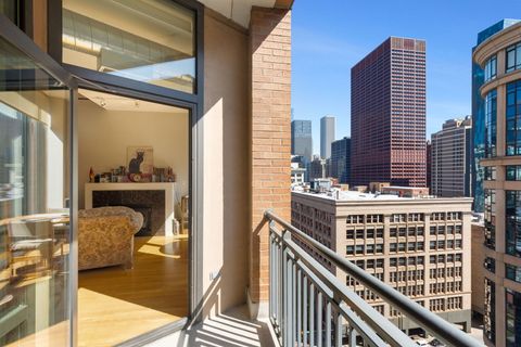 Tiny photo for 520 S State Street #1507, Chicago, IL 60605 (MLS # 12626214)