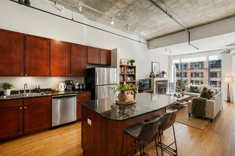Tiny photo for 520 S State Street #1507, Chicago, IL 60605 (MLS # 12626214)