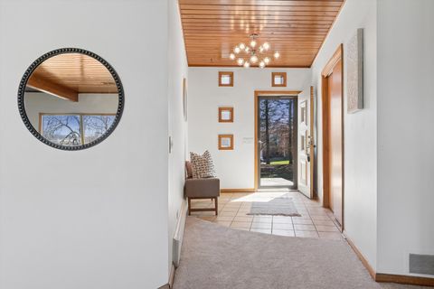 Tiny photo for 615 ROBIN RIDGE Rdg, Elgin, IL 60123 (MLS # 12607859)