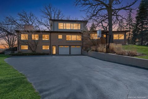 Photo of 615 ROBIN RIDGE Rdg, Elgin, IL 60123 (MLS # 12607859)