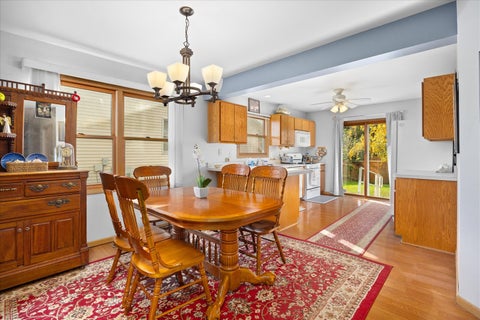 Tiny photo for 803 Ashbury Way, Ottawa, IL 61350 (MLS # 12796854)