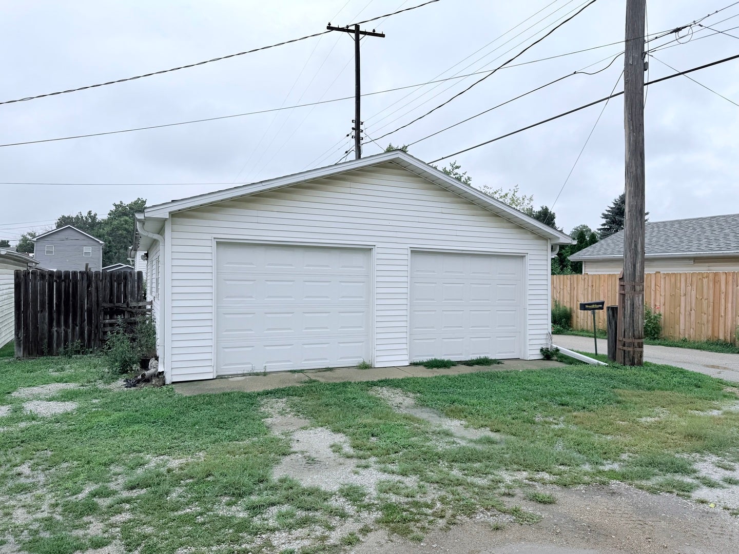 828 Tonti Street