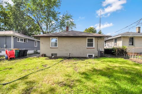 Tiny photo for 302 Henderson Avenue, Joliet, IL 60432 (MLS # 12479511)
