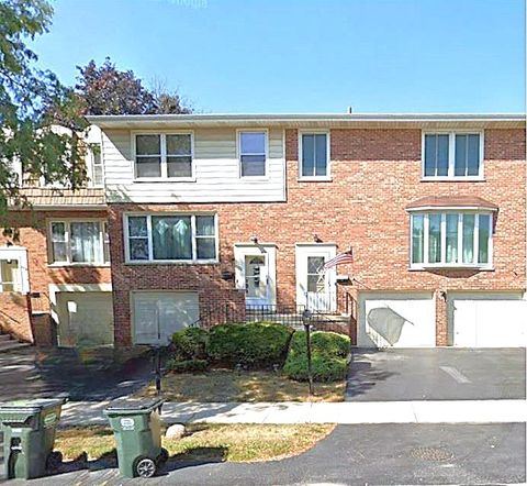 Photo of 8820 Plainfield Road, Brookfield, IL 60513 (MLS # 12532657)