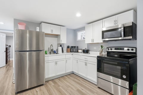 Tiny photo for 7450 S Bennett Avenue, Chicago, IL 60649 (MLS # 12791406)