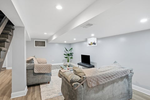 Tiny photo for 7450 S Bennett Avenue, Chicago, IL 60649 (MLS # 12791406)