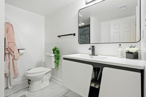 Tiny photo for 7450 S Bennett Avenue, Chicago, IL 60649 (MLS # 12791406)