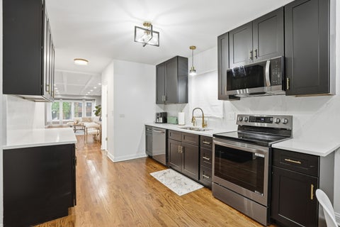 Tiny photo for 7450 S Bennett Avenue, Chicago, IL 60649 (MLS # 12791406)