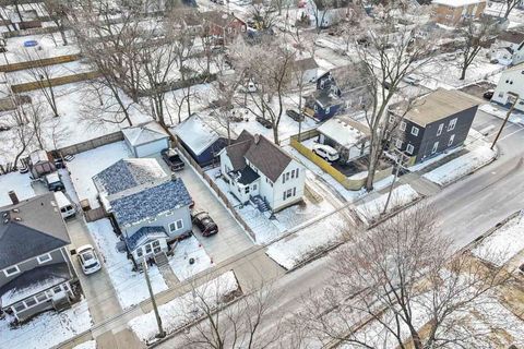 Tiny photo for 418 W Illinois Avenue, Aurora, IL 60506 (MLS # 12568714)
