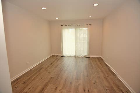 Tiny photo for 802 E Hillside Avenue, Barrington, IL 60010 (MLS # 12722974)