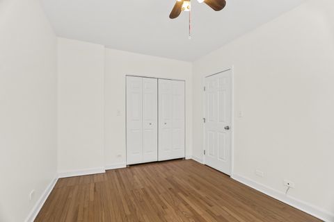 Tiny photo for 146 Clyde Avenue #2E, Evanston, IL 60202 (MLS # 12603413)