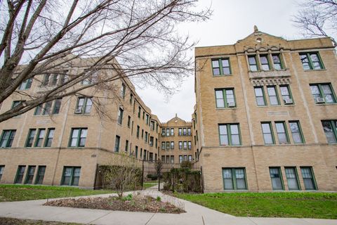 Photo of 146 Clyde Avenue #2E, Evanston, IL 60202 (MLS # 12603413)