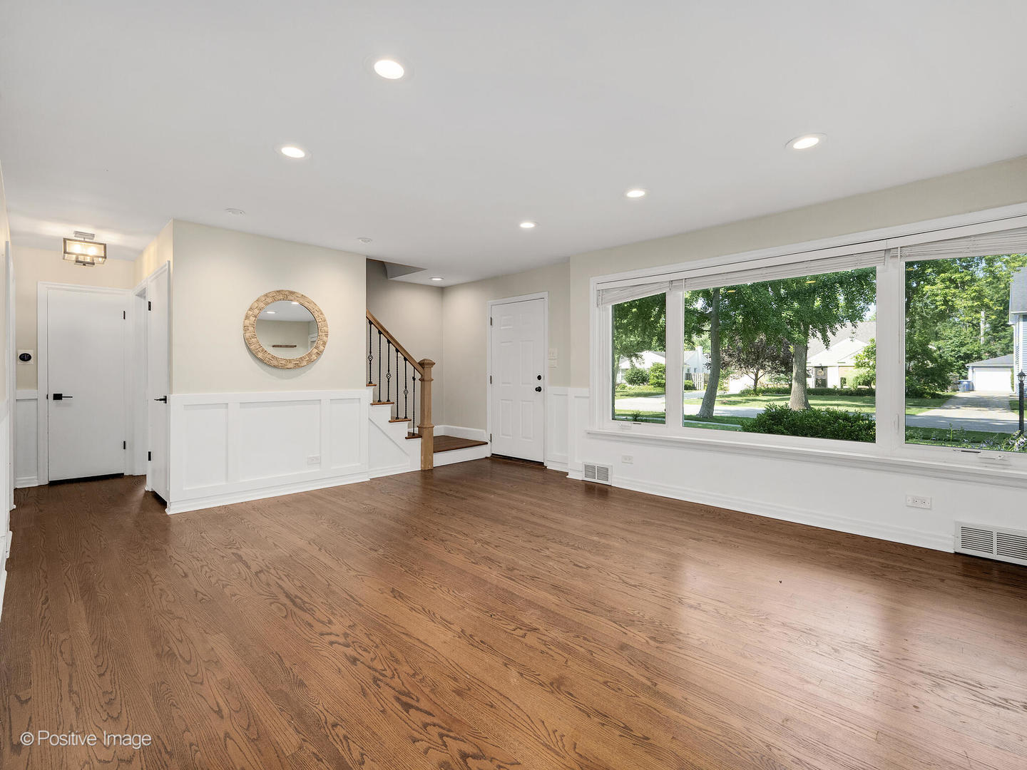 19 INDIAN Drive