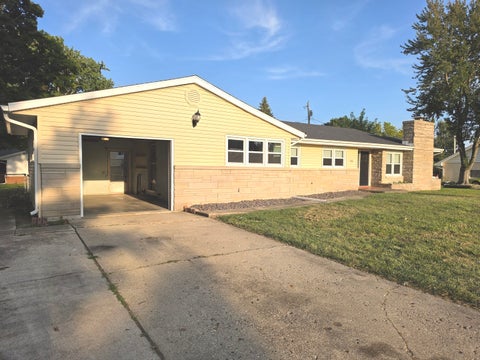 Tiny photo for 906 Snyder Drive, Bloomington, IL 61701 (MLS # 12739994)