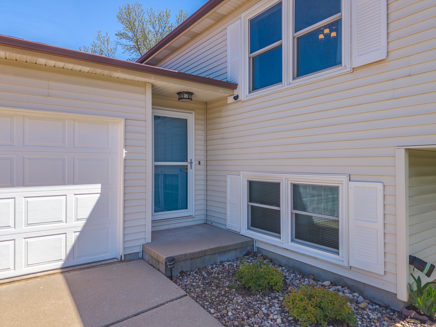 21 Cedar Court
