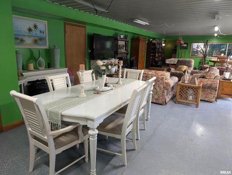 Tiny photo for 340 Dameron Lane, Vienna, IL 62995 (MLS # QC4265180)