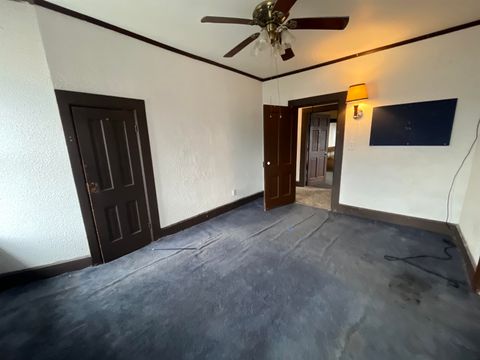 Tiny photo for 3302 Rockingham Rd Road, Davenport, IA 52802 (MLS # 100000458)