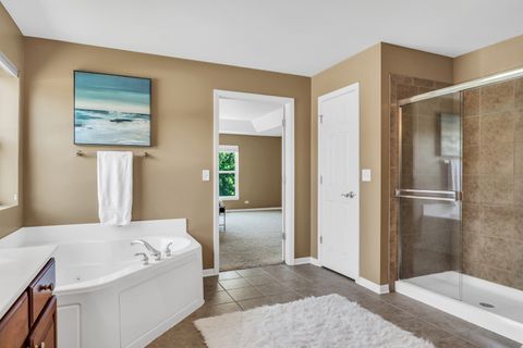 Tiny photo for 1313 Turnberry Lane, Mundelein, IL 60060 (MLS # 12428559)
