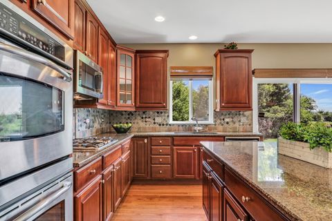 Tiny photo for 1313 Turnberry Lane, Mundelein, IL 60060 (MLS # 12428559)