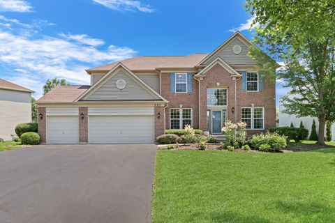 Photo of 1313 Turnberry Lane, Mundelein, IL 60060 (MLS # 12428559)