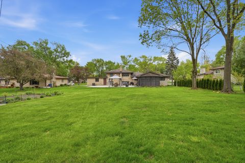 Tiny photo for 212 E Monterey Avenue, Schaumburg, IL 60193 (MLS # 12600390)
