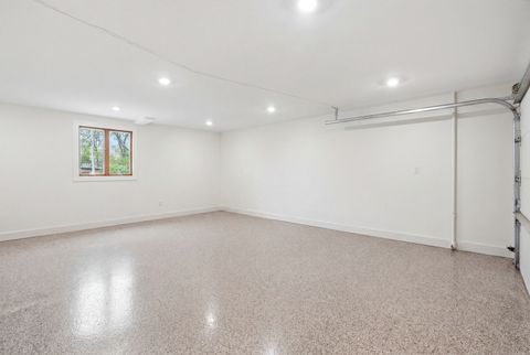 Tiny photo for 212 E Monterey Avenue, Schaumburg, IL 60193 (MLS # 12600390)
