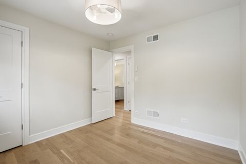Tiny photo for 212 E Monterey Avenue, Schaumburg, IL 60193 (MLS # 12600390)