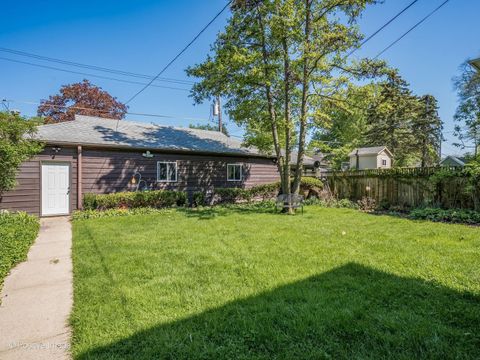 Tiny photo for 320 N Scoville Avenue, Oak Park, IL 60302 (MLS # 12652008)