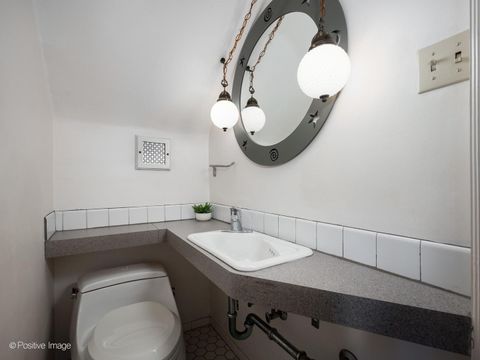 Tiny photo for 320 N Scoville Avenue, Oak Park, IL 60302 (MLS # 12652008)