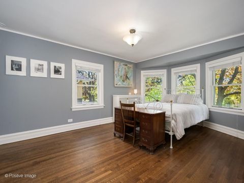 Tiny photo for 320 N Scoville Avenue, Oak Park, IL 60302 (MLS # 12652008)