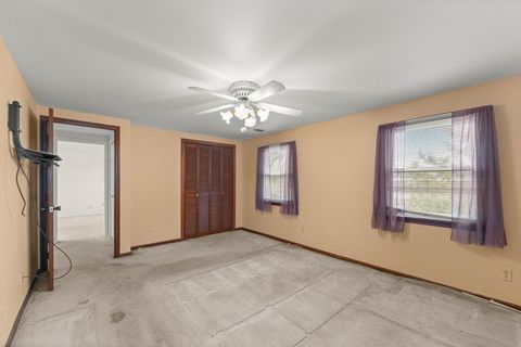 Tiny photo for 302 Meadow Drive, Shorewood, IL 60404 (MLS # 12585694)