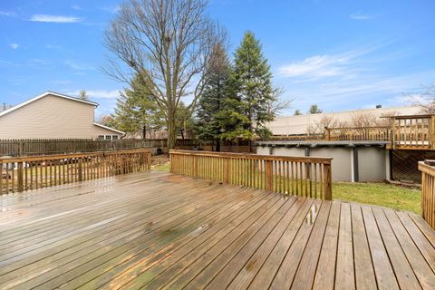 Tiny photo for 302 Meadow Drive, Shorewood, IL 60404 (MLS # 12585694)