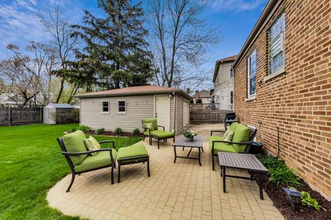 A home in Clarendon Hills