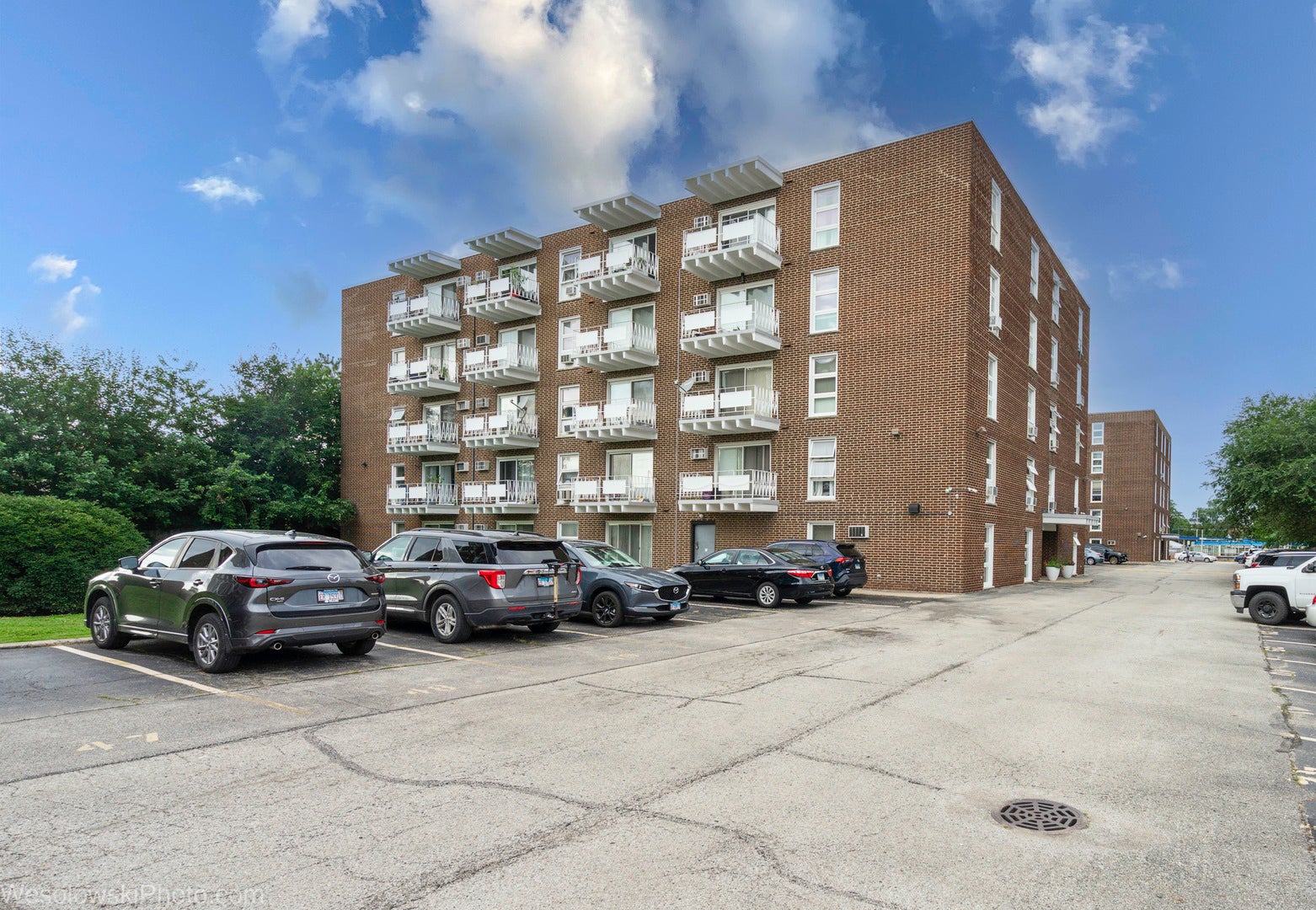 7227 W HIGGINS Avenue 503