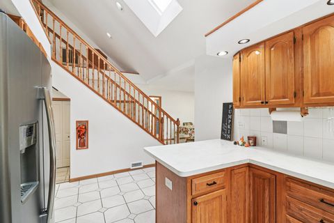 Tiny photo for 1039 S School Street, Lombard, IL 60148 (MLS # 12528381)