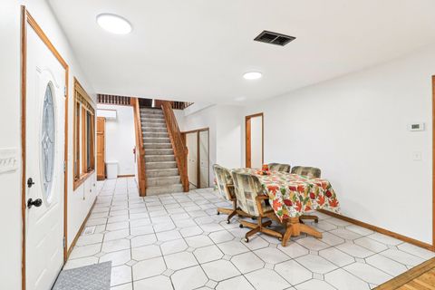 Tiny photo for 1039 S School Street, Lombard, IL 60148 (MLS # 12528381)