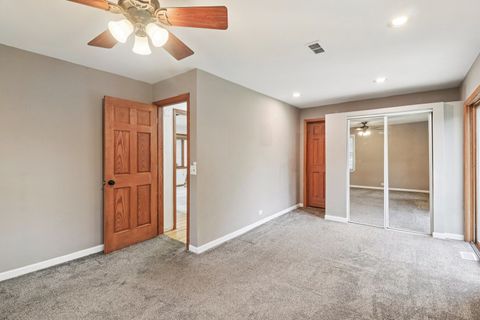 Tiny photo for 1039 S School Street, Lombard, IL 60148 (MLS # 12528381)