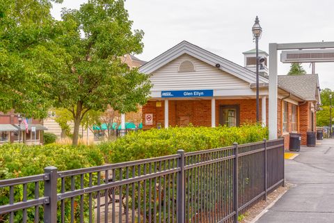 Tiny photo for 84 N Parkside Avenue, Glen Ellyn, IL 60137 (MLS # 12512072)