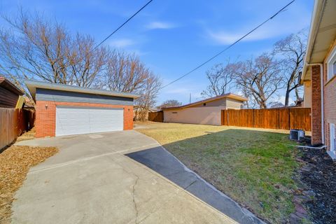 Tiny photo for 4024 W 106th Street, Oak Lawn, IL 60453 (MLS # 12626847)