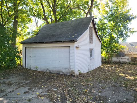 Tiny photo for 1433 5TH Avenue, Rockford, IL 61104 (MLS # 12505474)