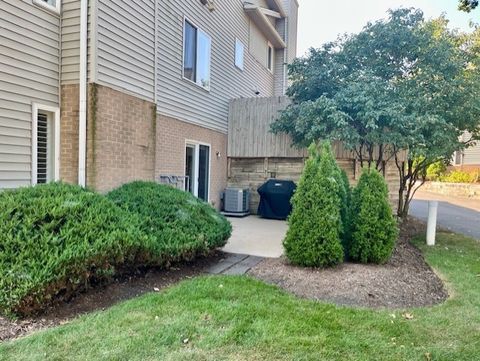 Tiny photo for 479 River Bend Road #111, Naperville, IL 60540 (MLS # 12487896)