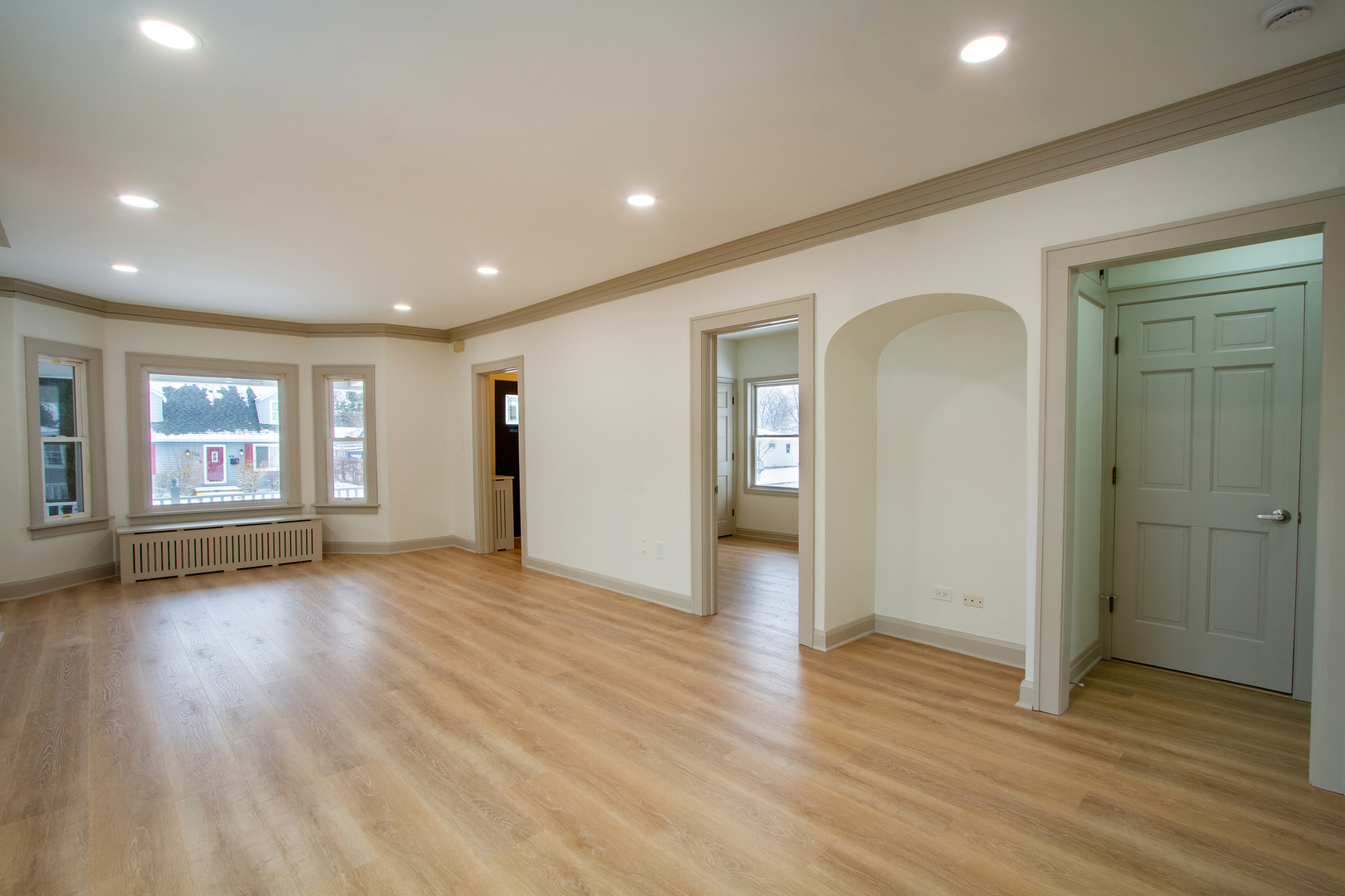 129 W Stimmel Street 1