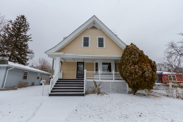 129 W STIMMEL ST # 1, WEST CHICAGO, IL 60185 - Image e259df0b8664fcdaeff227422a351e7e/3019287783