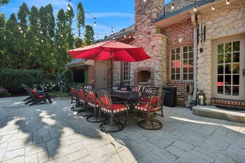 Tiny photo for 580 Oak Street, Glen Ellyn, IL 60137 (MLS # 12418941)