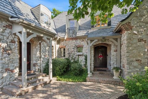 Tiny photo for 580 Oak Street, Glen Ellyn, IL 60137 (MLS # 12418941)