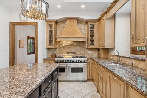 Tiny photo for 580 Oak Street, Glen Ellyn, IL 60137 (MLS # 12418941)