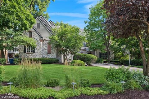 Tiny photo for 580 Oak Street, Glen Ellyn, IL 60137 (MLS # 12418941)