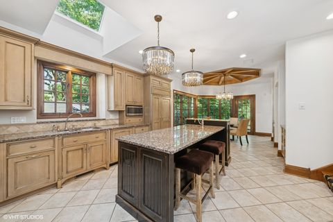 Tiny photo for 580 Oak Street, Glen Ellyn, IL 60137 (MLS # 12418941)