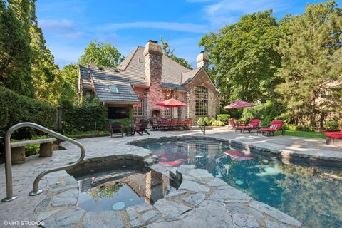 Tiny photo for 580 Oak Street, Glen Ellyn, IL 60137 (MLS # 12418941)